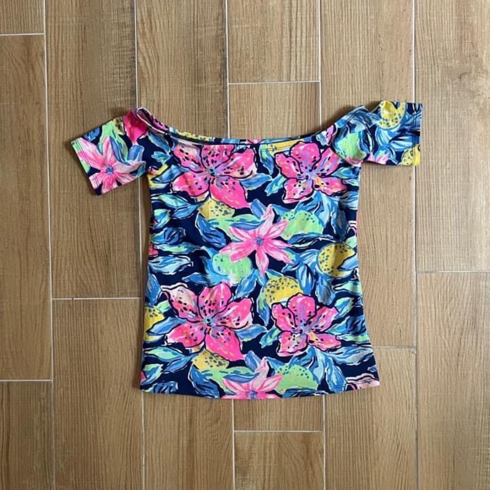 Lilly Pulitzer off the shoulder top